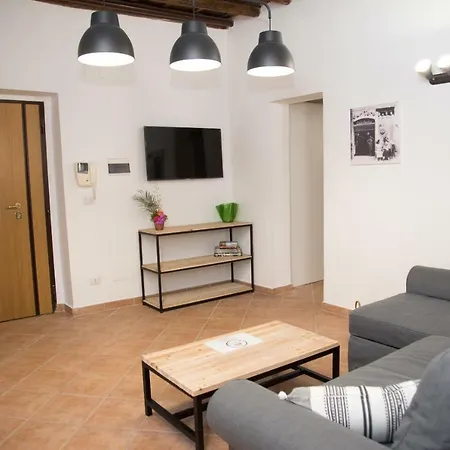 Innpiazza Apartmán *